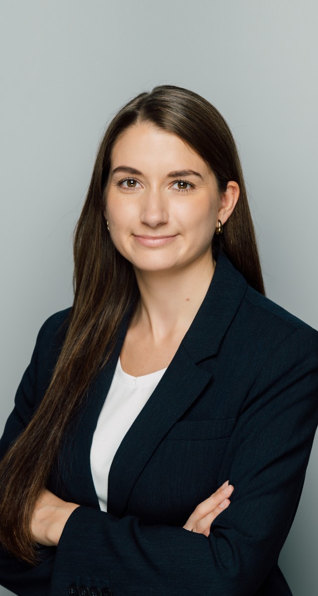 Alicia Böck, Rechtsanwältin, München